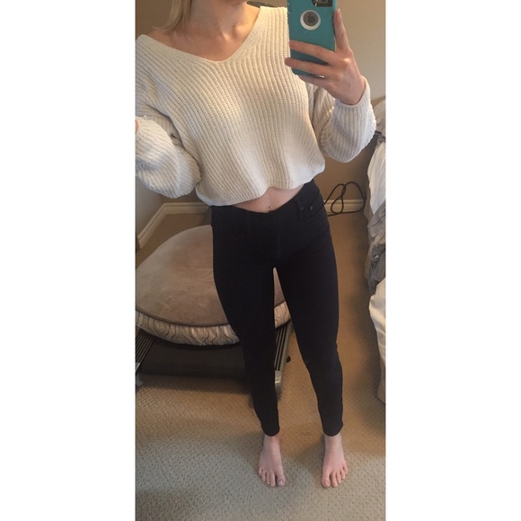 Cropped knit sweater - Picture 2 of 6